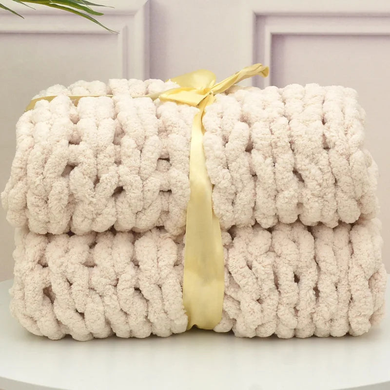 Hand-Knitted Chunky Blanket — Ultra-Soft Wool Blend Throw