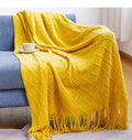 Knitted Tassel Blanket — Soft Acrylic Cozy All-Season Throw
