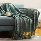 Knitted Tassel Blanket — Soft Acrylic Cozy All-Season Throw