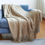 Knitted Tassel Blanket — Soft Acrylic Cozy All-Season Throw
