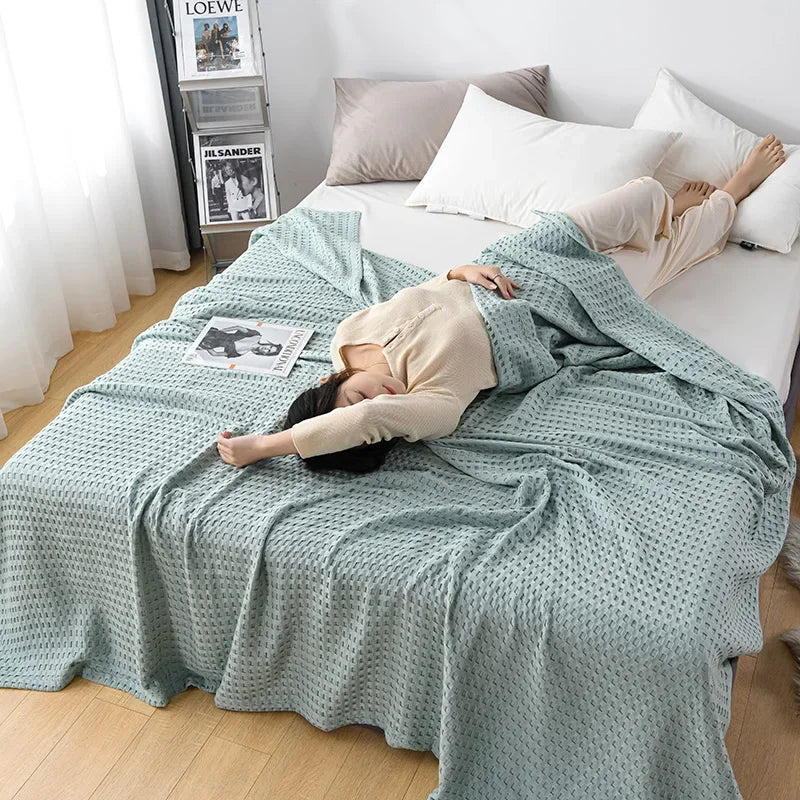Waffle Cotton Bed Throw — Lightweight Comfort Blanket